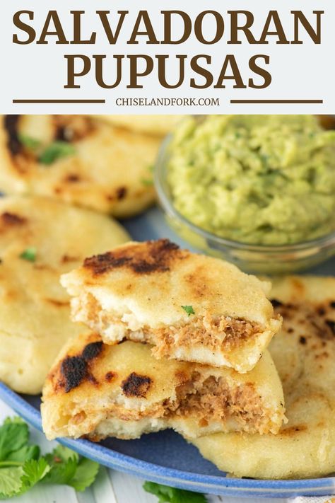 Cheese Pupusas Recipe, Papusa Recipe, Salvadoran Pupusas, Popusas Recipe, Pupusas Recipe, Pupusa Recipe, Stuffed Flatbread, Salvadoran Food, Arepas Recipe