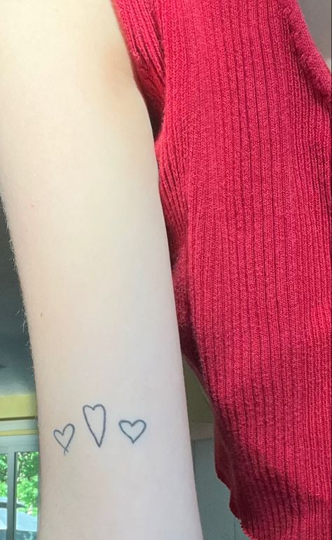 heart tattoo, 3 hearts, tattoo, drawn heart tattoo, family heart tattoo, heart Tattoo 3 Hearts, Heart Tattoo Family, Drawn Heart Tattoo, Sister Heart Tattoos, Family Heart Tattoos, 3 Hearts Tattoo, Hearts Tattoo, Tattoo Family, Drawn Heart