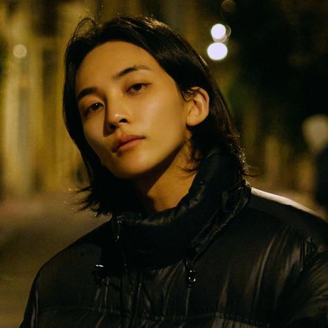 Jeonghan Icon, Seventeen Jeonghan, Yoon Jeonghan, Seventeen Going Seventeen, Seventeen Wallpapers, Seventeen Album, Pretty Men, Boyfriend Pictures, K Idols