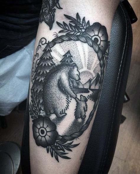 Momma Bear And Cubs Tattoo, Fleshy Art, Bear And Cubs Tattoo, Momma Bear Tattoo, Trashy Tattoos, Tattoo Fancy, Baby Bear Tattoo, Traditional Bear Tattoo, Pirate Ship Tattoos