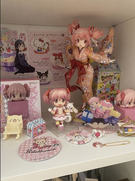 Madoka Magica Figurine, Cutecore Figures, Figurine Shelf, Kawaii Bedroom, Otaku Room, Mahō Shōjo, Anime Room, Cute Room Ideas, Cute Bedroom Decor