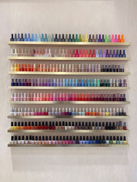 Nail Room Shelves, Gel Polish Wall Display Ideas, Nail Rack Ideas, Nail Polish Collection Display, Nail Salon Polish Display, Nail Polish Shelf Display, Nail Office Ideas, Nail Polish Display Ideas, Nail Shop Decor Ideas