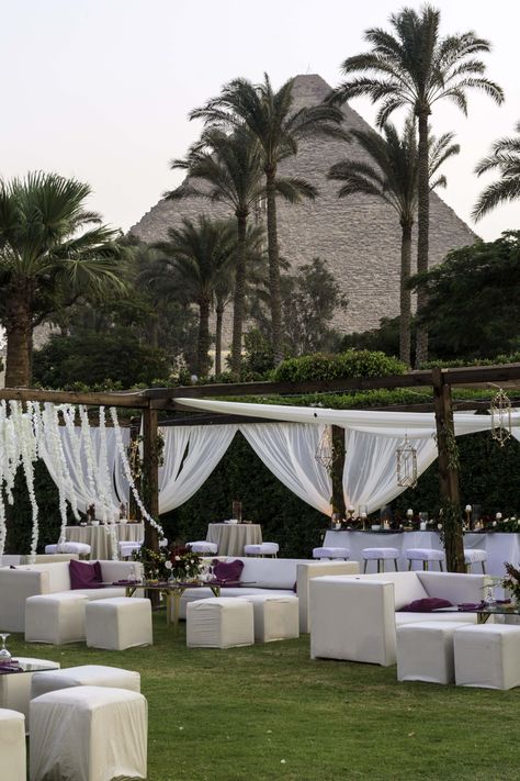 Egypt Wedding, Egyptian Wedding, Wedding Ambiance, Simple Wedding Decorations, Dubai Wedding, Arab Wedding, Wedding Idea, Royal Wedding, Simple Weddings