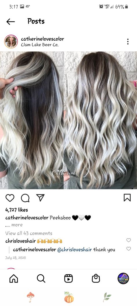 Icy Blonde Balayage Dark Roots Long Hair, Platinum Ends Dark Roots, Platinum Roots Dark Ends, Icy Blonde Ombre Dark Roots, Blonde With Root Melt, Icy Blonde With Root Tap, Cool Blonde Balayage Dark Roots, Shadow Root Blonde, Cool Blonde Balayage