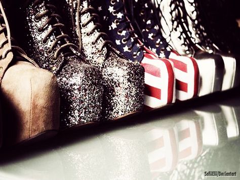 USA Cool Wallpaper by ~SofiiElii on deviantART Jeffery Campbell Lita, Heels Tumblr, Jeffrey Campbell Lita, Shoes Teen, Jeffrey Campbell Shoes, Summer Trends, Jeffrey Campbell, Shoe Game, Platform Shoes