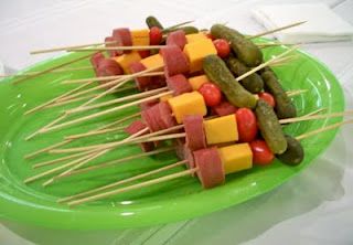 Fun and cute appetizer skewers. Great for parties! Pickle Skewers, Cheese On A Stick, Pickles And Cheese, Appetizer Skewers, Football Appetizers, Skewer Appetizers, Charcuterie And Cheese Board, On A Stick, Dessert Appetizers