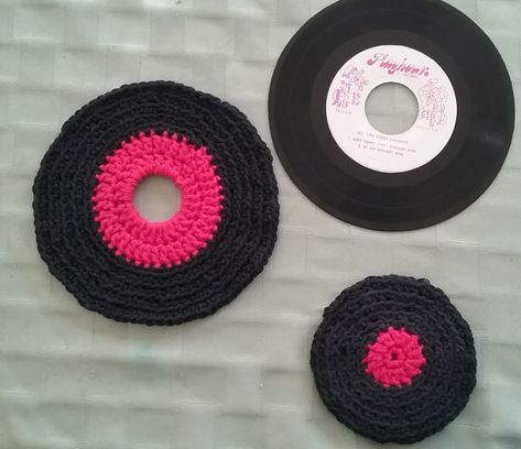 Crochet Record, Record Coasters, Crochet Granny Square Afghan, Knifty Knitter, Craft Crochet, Old Technology, Crochet Coaster Pattern, Crochet Fashion Patterns, Crochet Coasters