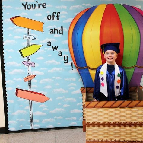 "Oh the Places You'll Go" Pre-K graduation Kindergarten Graduation Themes, Black Bulletin Board, Preschool Graduation Theme, Graduation Themes, Kindergarden Graduation, Preschool Graduation Party, Kindergarten Graduation Party, Graduation Photo Booth, Dr. Seuss