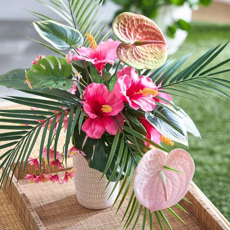 Hibiscus Arrangement, Tropical Flower Arrangements Diy, Hawaiian Flower Arrangements, Hibiscus Wedding, Tropical Wedding Centerpieces, Tropical Centerpieces, Tropical Floral Arrangements, Tropical Wedding Decor, Tropical Flower Arrangements