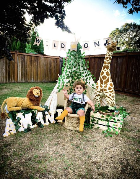 Two Wild Photoshoot Ideas, Safari Birthday Photoshoot, Safari Theme Photoshoot, Wild One Photoshoot, Boys Teepee, One Photoshoot, 2nd Birthday Pictures, Safari Wild One, Baby Ray