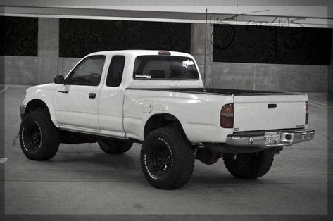 Clean White Tacoma White Tacoma, Toyota Prerunner, Nissan Frontier Mods, Toyota Tacoma Off Road, Overland Tacoma, Pickup Trucks Toyota, Toyota Trucks 4x4, Toyota Tacoma Prerunner, Tacoma Prerunner