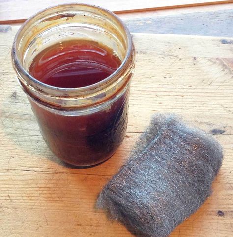 Iron vinegar on cedar - cheap, easy and fast! Weathered Wood Projects, Weathered Oak Minwax, Vinegar Stain, Steel Wool And Vinegar, Weathered Wood Stain, Distress Furniture, Age Wood, Weathered Oak Stain, Woodworking Plans Patterns