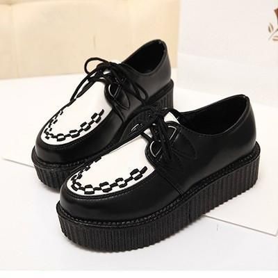 Soft Loafers, Platform Creepers, Creepers Shoes, Black Platform Shoes, Women Flats, Casual Flat Shoes, Black Leather Shoes, Casual Flats, Suede Sneakers