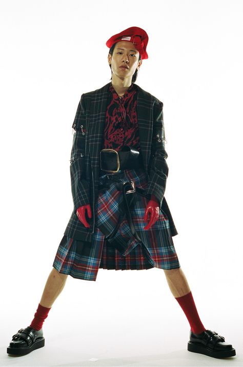 Charles Jeffrey Loverboy | SSENSE Punk Kilt, British Punk Fashion, Uni Fashion, Charles Jeffrey Loverboy, Charles Jeffrey, Tartan Fashion, Kilt Outfits, Kei Visual, Tartan Men