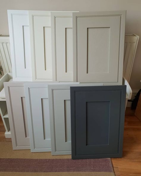 Afia AKA Afelia's Kitchen on Instagram: “These are the HELMSLEY cabinet sample doors I ordered from @diykitchens. I'm planning to order an in-frame #Helmsley kitchen but needed to…” Helmsley Kitchen, Kitchen Cabinets Door, Kitchen Cupboard Colours, Cupboard Colors, Kitchen Looks, Diy Kitchens, Color Kitchen, Kitchen Countertop Materials, Beautiful Cabinet