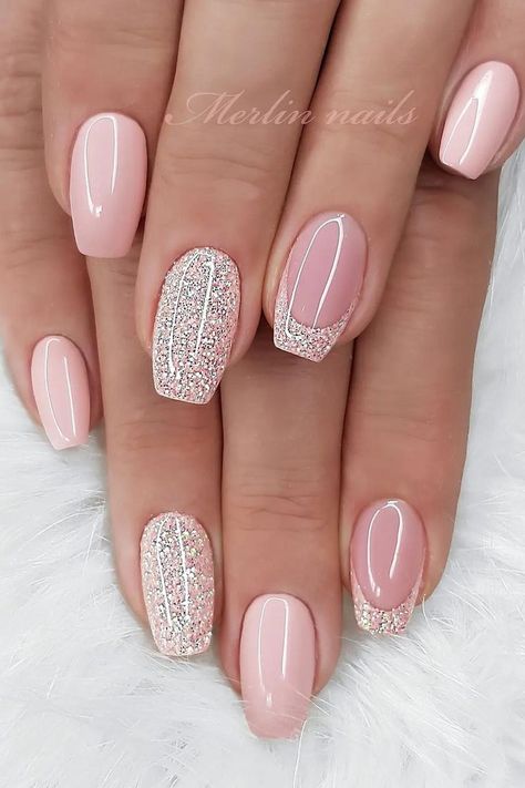 These ballerina nails feature a soft pink base, exuding a touch of elegance. Complementing the delicate color are two nails fully encrusted with sparkling pink glitter, adding a dash of glamour to the overall look. The glossy finish on the pink base nails and the textured glitter make for a sophisticated manicure perfect for any occasion.  // Photo Credit: Instagram @merlin_nails Nails Shimmer Sparkle, Pink Elegant Nails Classy, Short Gel Nails With Glitter, Pink Ombre Shellac Nails, Ballerina Nails Short Summer, Soft Pink Ballerina Nails, Short Acrylic Nails Designs Ombre, Bridesmaid Manicure Ideas, Soft Pink Nails Gel