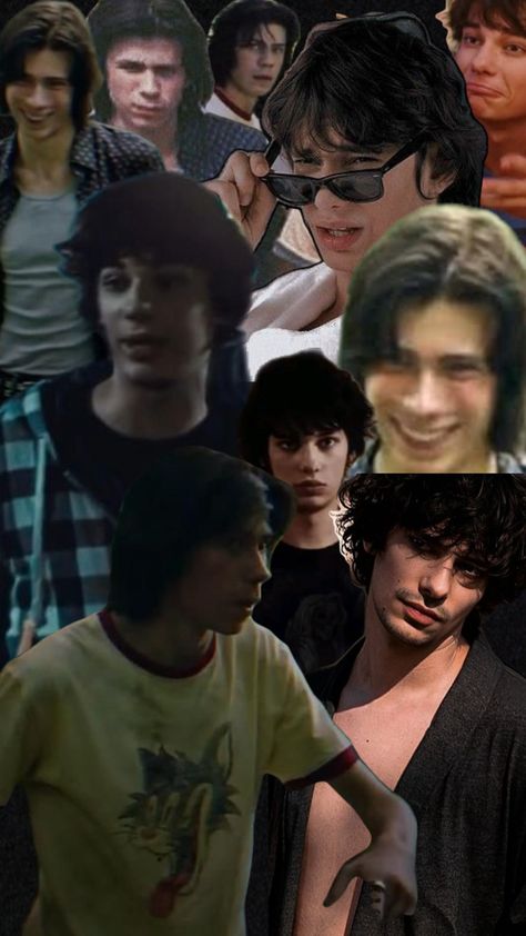 Patrick Hockstetter and Rodrick Heffley Patrick And Rodrick, Patrick Hockstetter, Rodrick Heffley, Devon Bostick, Emo Boy, Emo Boys, Cute Jewelry, Devon, Fan Art