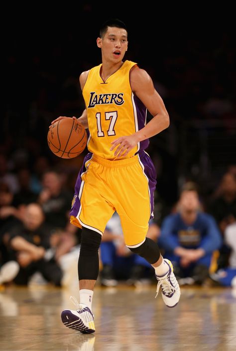 Jeremy Lin / Los Angeles Lakers Jeremy Lin Wallpaper, Dynamic Reference, Christian Athletes, Jeremy Lin, Kobe Bryant Nba, Kobe Bryant Pictures, Play Basketball, Basketball Legends, Queen City