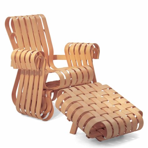 Gehry Architecture, Knoll Furniture, Ottoman Design, Frank Gehry, Bentwood Chairs, Lounge Design, Art Chair, Cardboard Furniture, Modern Lounge Chairs