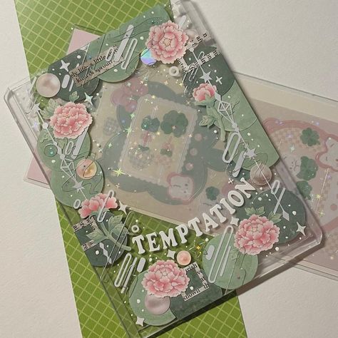 Top Loaders Deco, Toploader Deco Ideas Simple, Photocard Deco Ideas, Pc Decoration Kpop, Painted Toploader, Top Loader Deco Kpop, Toploader Deco Ideas, Toploader Design, Kpop Toploader Deco