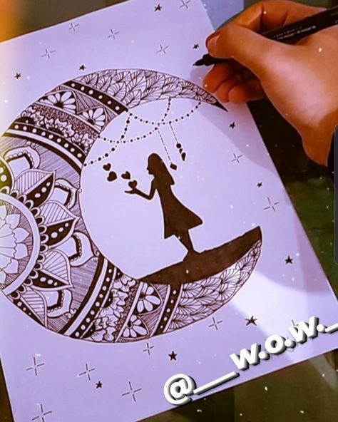 Easy half moon mandalas. Follow: @__w.o.w_ on Instagram Half Sun Half Moon, Mandala Sketch, Half Sun, Moon Coloring Pages, Sun Drawing, Mandala Art Lesson, Moon Drawing, Canvas Painting Designs, Painting Designs