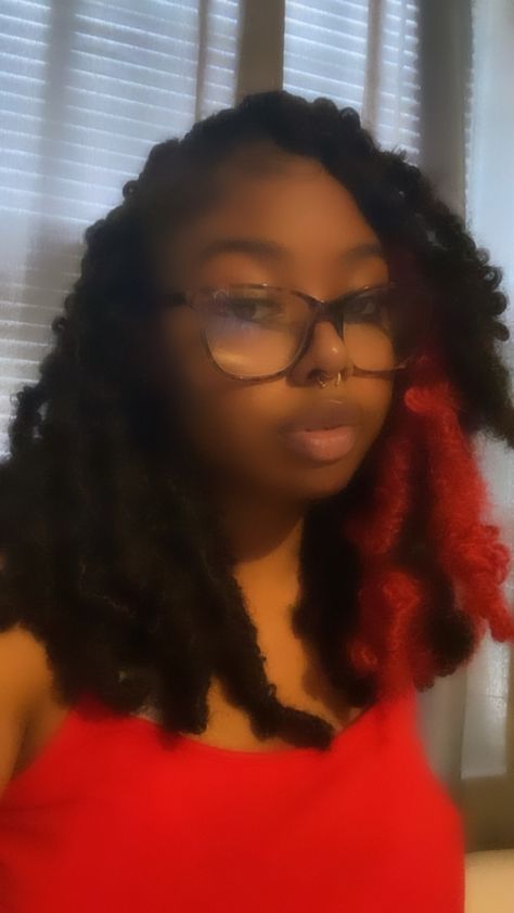 Brown Braids Aesthetic, Black Alt Protective Hairstyles, Soft Filter, Pretty Dark Skin, Butterfly Locs, Cute Dreads, Fitness Inspiration Body, Hairdos For Curly Hair, Protective Hairstyles Braids