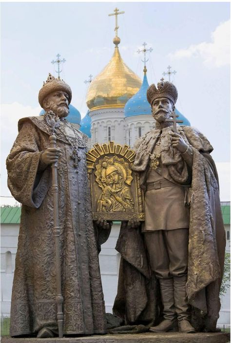 the monument to the 400th anniversary of the Romanov dynasty in the Novospassky monastery; statue of the first (Mikhail I) and last (Nicholas II) Romanov tsars at the Novospassky monastery in the southeast of Moscow. Important People In History, Alexei Romanov, Nicolas Ii, House Of Romanov, Romanov Dynasty, Tsar Nicholas Ii, Tsar Nicholas, Romanov Family, Russian History