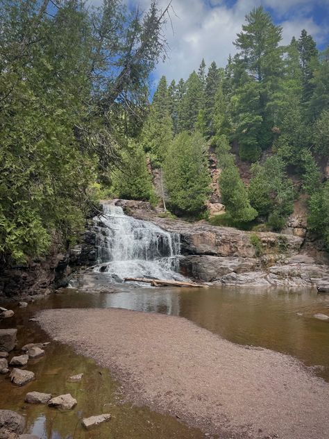 📍Gooseberry State Falls #nature #waterfalls #gooseberrystatepark #minnesota #minnesotanature #aesthetic #pinterest #vsco Saint Paul Minnesota Aesthetic, Kristina Aesthetic, Northeast Aesthetic, Minnesota Scenery, Minnesota Aesthetic, Minnesota State Parks, Minnesota Nature, Minnesota Summer, Hangout Ideas