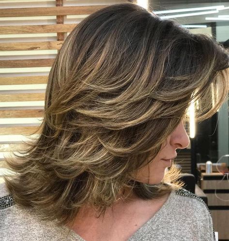 Perfectly Feathered Medium Haircut Mid Length Layered Haircuts, Thick Hair Cuts, Medium Layered Haircuts, Midlength Haircuts, Shoulder Length Hair Cuts, Haircuts For Medium Hair, Shag Haircut, Haircut For Thick Hair, Feathered Hairstyles