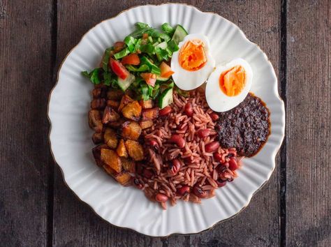 Waakye Recipe, Ghana Food, Ghanaian Food, Light Soups, Rice And Beans, Plantains Fried, Cooking Together, Food Help, Black Eyed