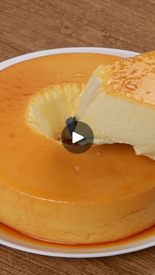 253K views · 3.7K reactions | Cornstarch pudding that doesn’t require baking, with no eggs and no gelatin! Super economical #foryoupageviralシ゚  #recipes #dessertrecipe #dessert | Recognizing Master Cornstarch Pudding, How To Make Pudding, Carrot Bread Recipe, Carrot Bread, Custard Cake, Arabic Sweets, Creme Caramel, Hot Dog Recipes, Caramel Recipes