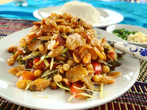 [I ate] Lahpet thoke and rice (tea leaf salad) Tea Leaf Salad, Tea Rice, Leaf Salad, Burmese Food, Healthy Life Inspiration, Myanmar Traditional, Rice Salad, Tea Leaf, Balanced Lifestyle