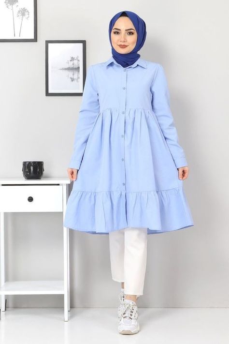 Tunik Modern Simple, Hijab Fashion Casual Muslim Outfit Ideas, Style Outfits Summer, Summer Vibes Aesthetic, Aesthetic Summer Outfits, Victorian Fashion Dresses, Simple Frock Design, Designer Aesthetic, Beautiful Casual Dresses