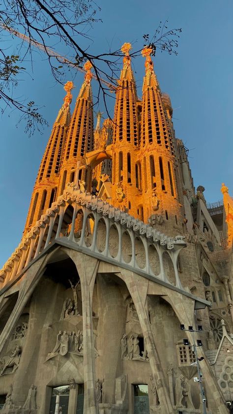 Romantic travel destinations Barcelona Museums, Barceloneta Beach, Parc Guell, Spain Aesthetic, Air Museum, Amalfi Coast Italy, Barcelona Travel, Dream Travel Destinations, Costa Brava