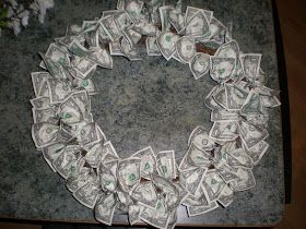 How To Make A Money Tree Dollar Bills, Money Wreath Gift Dollar Bills, Money Wreath, Birthday Wreaths, Dollar Bill Gift, Money Gifting, Money Craft, Money Bouquets, Graduation Money Gifts