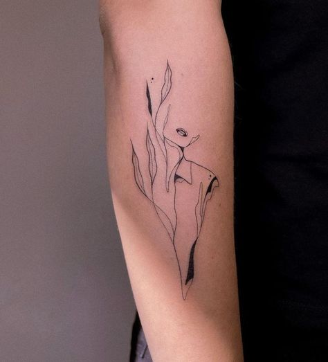 Fine Line Band Tattoo, Line Band Tattoo, Tatts Ideas, Dance Tattoo, Self Love Tattoo, Single Line Tattoo, Band Tattoo, Abstract Tattoo, Fine Line