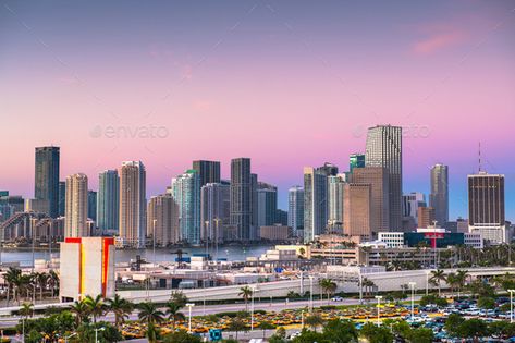 Slideshow Background, Usa Skyline, City Pics, Miami Skyline, Usa Florida, Travel Places, Florida Usa, Miami Florida, Metropolis