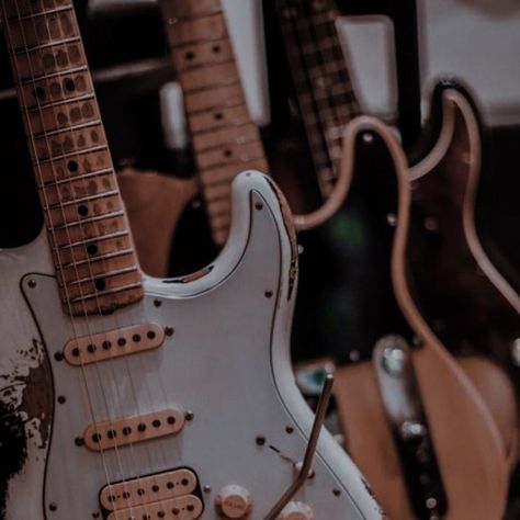 Guitar Aesthetic, Simon Lewis, Nourish Your Body, The End Of The World, Aesthetic Pinterest, Music Aesthetic, + Core + Aesthetic, The Mortal Instruments, Brown Aesthetic