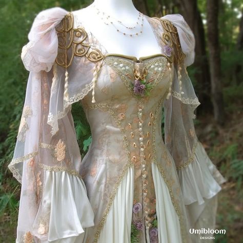 Elven Fairy, Elven Dress, Fairytale Gown, Fair Outfits, Fairy Dresses, Fantasy Dresses, Fantasy Gowns, Medieval Dress, Fairytale Dress