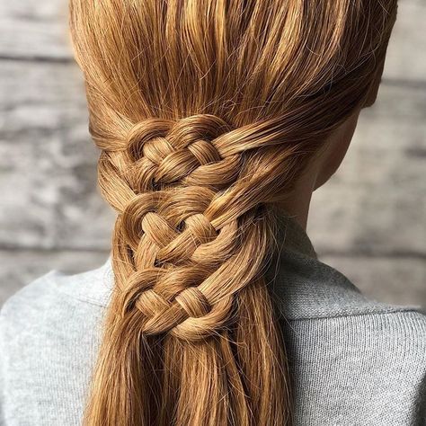 Celtic Knot Hairstyle, Celtic Hairstyles Women, Long Hair With Soft Layers, Traditional Celtic Hairstyles, Celtic Hairstyles, Celtic Braids, Braids Hair Tutorials, Knotted Bun Tutorial, Slim Your Face