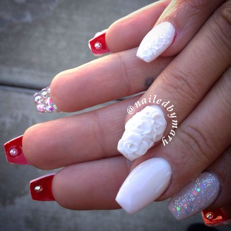 Bling Swarvoski crystals red bottoms Christian Louboutin inspired coffin style nails Loubiton Nails, Nails Red Bottoms, Coffin Style Nails, Boo Nails, Birthday Manicure, Brand Nails, Louboutin Nails, Bottom Nails, Red Bottom Nails