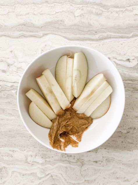 Apple Slices With Almond Butter, Apples And Almond Butter, Apple Peanut Butter Wrap, Apple And Almond Butter, Apple Peanut Butter Snack, Apple With Peanut Butter Snacks, Healthy Apple Peanut Butter Snack, Apples And Peanut Butter Aesthetic, Maple Almond Butter