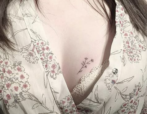 Soft Tattoo, Small Chest Tattoos, Belly Tattoos, Belly Tattoo, Chest Tattoos For Women, Cute Little Tattoos, Discreet Tattoos, Elegant Tattoos, Little Tattoos