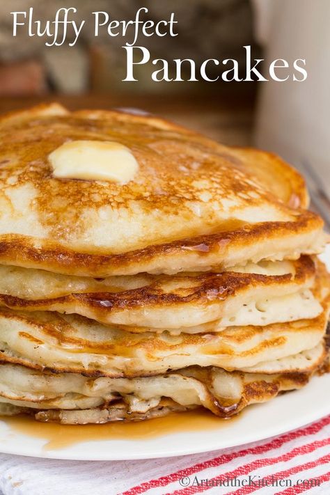 Perfect Fluffy Pancakes. Make delicious homemade pancakes from scratch with this quick and easy recipe. #pancakes #homemadepancakes Restaurant Style Fluffy Pancakes, Easy Homemade Pancake Recipe, Pancakes Homemade, Fluffiest Pancakes, Easy Homemade Pancakes, Week Meals, Fluffy Pancake Recipe, Homemade Pancake Recipe, Recipe Art