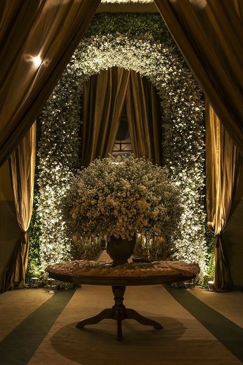 تصميم الطاولة, Eksterior Modern, Dream Wedding Decorations, Dream Wedding Venues, التصميم الخارجي للمنزل, Venue Decorations, Wedding Venue Decorations, Wedding Decor Style, Wedding Decor Inspiration