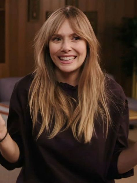 Women’s Long Straight Haircuts, Light Fringes For Long Hair, Elizabeth Olsen Hair Bangs, Elizabeth Olsen Curtain Bangs, Elisabeth Olsen Hair, Elizabeth Olsen Bangs, Elizabeth Olsen Haircut, Long Straight Hair Bangs, Elizabeth Olsen Hair