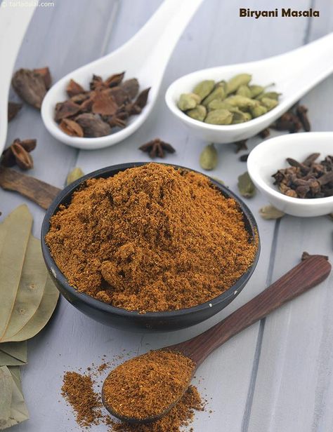 Biryani Masala Biryani Masala Powder Recipe, Biryani Masala Recipe, Biryani Masala Powder, Homemade Biryani, Homemade Masala, Indian Spice Mix, Masala Kitchen, Biryani Masala, Masala Powder Recipe