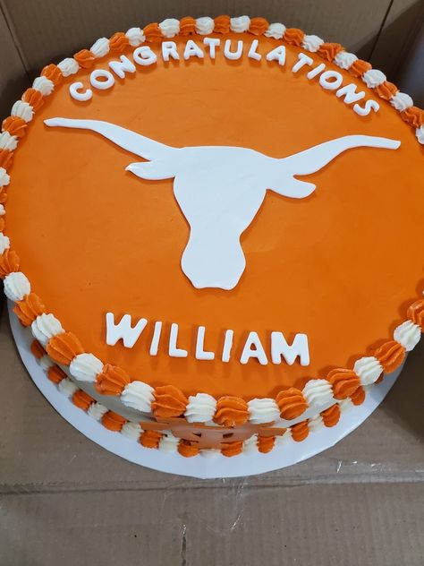 Ut Austin Cake, Longhorn Cake, Ut Austin Graduation Party Ideas, High School Graduation Party Decorations, Trunk Party, Ring Cake, Ut Austin, Video Games Birthday, High School Graduation Party