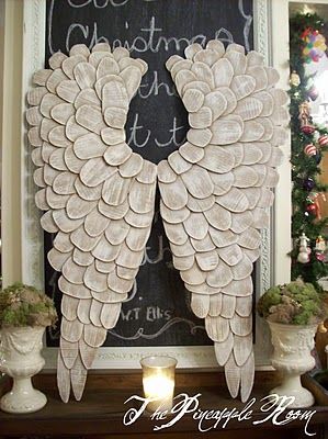 I saw distressed wooden wings at a new store in town for ~$80.  I want them but how much more fulfilling to make your own, right?  And here's how! Pineapple Room, Wooden Angel Wings, Diy Angel Wings, Diy Angels, Folding Origami, Angel Crafts, Navidad Diy, Noel Christmas, An Angel