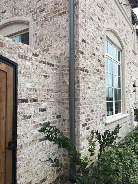 Cherokee Graystone Dormer Trim Ideas, White Washed Brick And Stone Exterior, Texas Brick Homes Exterior, Choosing Brick Exterior, Timeless Brick Exterior, Stain Stone Exterior, Brick Choices Exterior, White Mortar Brick Exterior, Red Brick Stain